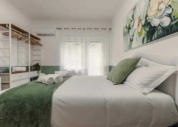 H501 Vatican Apartment Rome